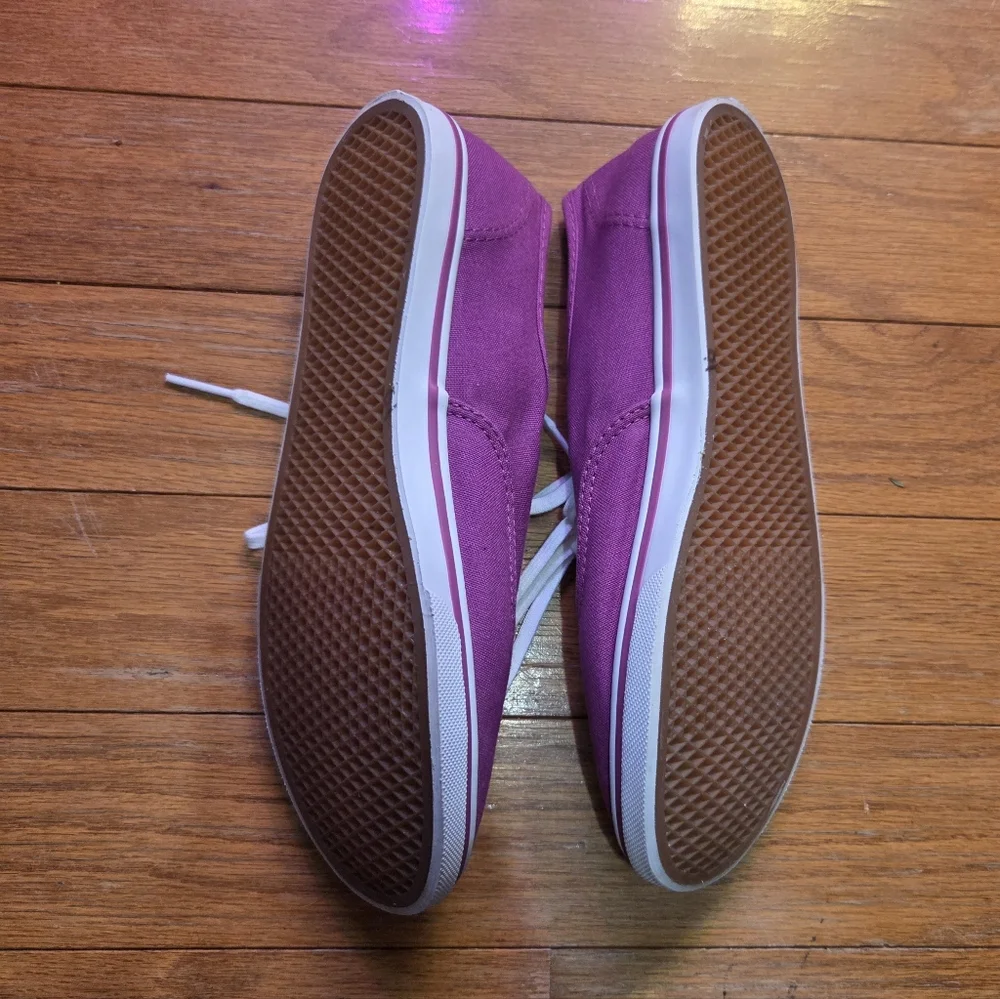 Vans Unisex  Magenta & White Authentic Low Pro Lace Up Shoe TB4R - Picture 4 of 4